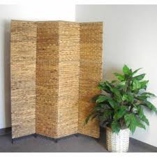 6 foldable wood panels can be adjusted depending on the room size for flexibility and functionality. 61 74 In 5 To 6 Ft Tall Room Dividers Hayneedle