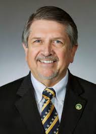 HELPING OTHERS GAIN ACCEPTANCE ARKANSAS TECH UNIVERSITY ALUMNI MAGAZINE  SPRING 2015