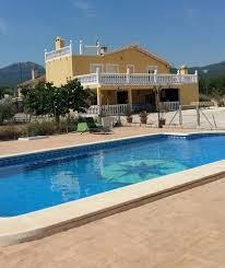 Euro_symbol hasta 20 € por persona/día. Alquiler De Casas Rurales Baratas En Murcia Con Piscina Marcus Reid