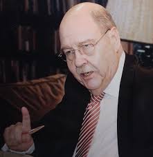 DICHO POR ROCHA* *Coello Trejo* José Guadalupe Rocha Esparza *El Fiscal de  Hierro* es el nuevo título rescatado en la FIL 2024 de Editorial Planeta,  que contiene en 348 páginas y 8