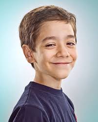 Hoy mi hijo @adrian_posada_robledo llega a los 21 años. Hijo, mi deseo para  ti este día de tu cumpleaños 21, es que tengas una vida plena y próspera,  con salud perfecta, riqueza