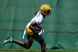 Funchess told reporters saturday at the team's facility in green bay, wisconsin, that he could tell when they were smiling under their masks. N6upzqcbowe6 M