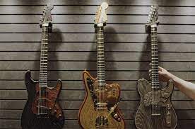 The reach and dorne have joined forces with daenerys and her invading armies. Fender A Lance Une Collection De Guitares En Hommage A Game Of Thrones