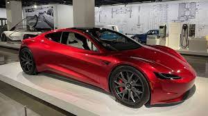 Musk started his first company with his brother kimbal in 1995 with this was the first car that musk ever owned. Elon Musk S Flying Car What We Know Of The Upcoming Tesla Roadster