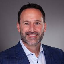 How to Boost Engagement in Hybrid Presentations