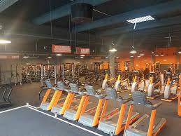 La salle basic fit de vélizy est ouverte 7 jours/7. Basic Fit Garges Les Gonesse 2 4 Rue Marcel Cerdan