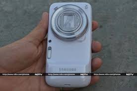 At the samsung premiere event on june 20th, we are expecting the korean based manufacturer to roll out the samsung galaxy s4 mini, the samsung galaxy s4 active and the samsung galaxy s4 zoom; Samsung Galaxy S4 Zoom Review Ndtv Gadgets 360
