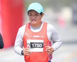 Những vđv ở tuổi như của ông thi đấu nội dung này tại tiền phong marathon chỉ đếm trên đầu ngón tay. Ong Ä'oan Ngá»c Háº£i Mon Má»i Chá» Giáº£i Quyáº¿t Chinh Sach Thoi Viá»‡c