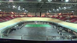 Dst begins on sunday, march 28 at 2:00.sunday, march 28 at 2:00 am. Velodrome National De Saint Quentin En Yvelines Youtube