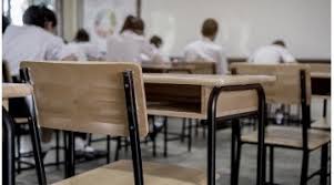 11 de junio de 2021 12:05. Calendario Escolar La Provincia De Buenos Aires Definio La Fecha De Vuelta A Clases En 2021 Bae Negocios