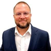 Alex Mcclenaghan's Instagram, Twitter & Facebook