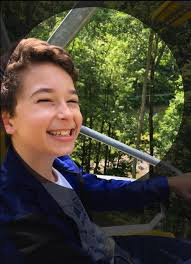 Manny Castillo, The Realtor That Buys Houses, 706-691-2030