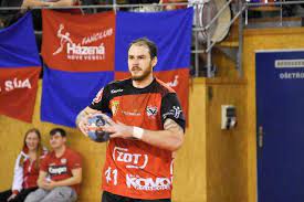 Maybe you would like to learn more about one of these? Neuzugang Josip Kezic Vervollstandigt Den Sgb Oberligakader Sportgemeinschaft Bruchkobel E V