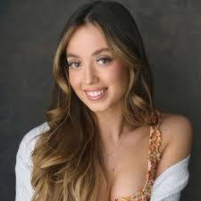 Becky Morley's Instagram, Twitter & Facebook