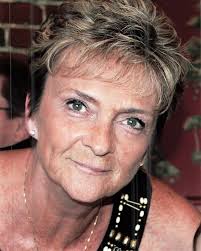 Linda Silk's Instagram, Twitter & Facebook