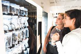 From the original creative system made by fiskprojects. Nike La Twitterren Unlocks In Your Pocket As A Nikeplus Member Get Instant Access To Gifts At The Unlock Box At Nike By Melrose Through Your Nike App Text Us At The