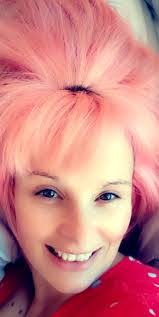 Michelle Kidwell's Instagram, Twitter & Facebook