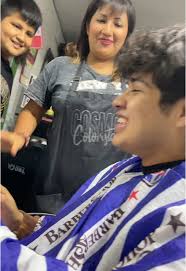 Qué Corte De Cabello Tiene Sasha