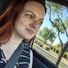 Lorraine Cyr's Instagram, Twitter & Facebook