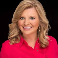 Robin Bertram's Instagram, Twitter & Facebook