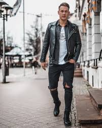 Maybe you would like to learn more about one of these? 46 Urban Street Style Outfits For Men In 2021 Fashion Hombre