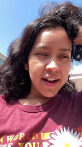 Get Get Jennifer Lopez Looking Oder Short Hair