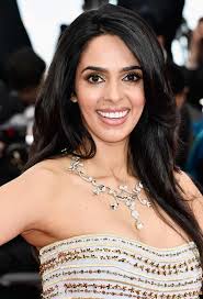 Curly Fries: Bollywood Stars at Cannes 2016