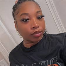 Cierra Burrell's Instagram, Twitter & Facebook