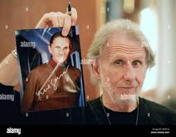 Actor oliver hi-res stock photography and images