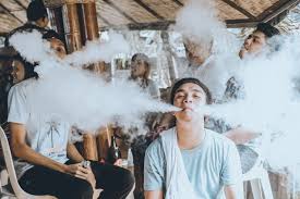 Taking the chance of setting off a smoke detector in a crowded plane at 10,000 feet is probably not a good idea. Can A Vape Set Off A Smoke Detector Vapestop