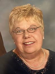 Nancy Mast's Instagram, Twitter & Facebook