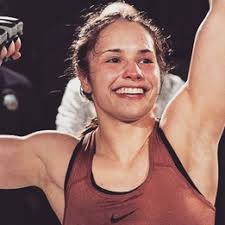 Devon Estes vs. Natalie Schlesinger, Dead Serious 32