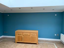 Blue rooms are immediately calming and welcoming. Tchl Interiors Ltd On Twitter Stunning Dining Room Painted With Dulux Stonewashed Blue Diamond Matt Lots Of Natural Light Decor Decorating Interiordecor Interiordesignideas Interior Dulux Duluxselectdecs Dtpaintexpert Duluxdeccentre
