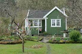 71 frisch gartenhaus im schwedenstil. Gartenhaus Im Schwedenstil Ein Marchenhafter Platz In Ihrem Garten Gartenhaus Sommerhaus Gartengestaltung