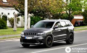 Including destination charge, it arrives with a manufacturer's suggested. Jeep Grand Cherokee Trackhawk 16 Mai 2021 Autogespot