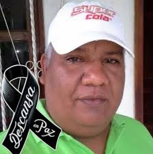 Editores pueden hacer que esta foto de mi hijo se vea realista, le hace  mucha ilusión 🥹