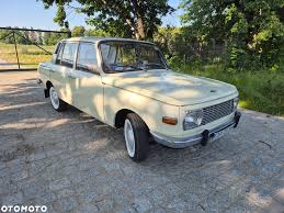 Image result for Champagnergelb 1968 Wartburg