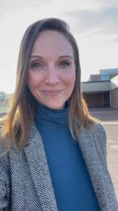 Nina Bullock's Instagram, Twitter & Facebook