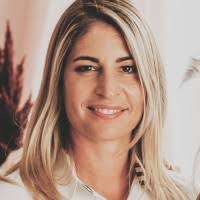 100+ "Wyer" profiles