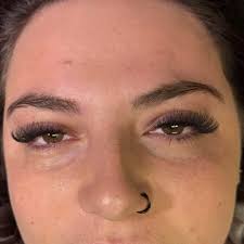 My client had a very thick but coarse lashes naturally. Look at this  transformation 💘 Using elleebana profusion ❤️‍🔥 Shields from elan size M  Time :16-12