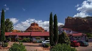 Breakfast in pink on this lush bohemian roof top, perfect morning spot in the shade, waiting… Cozy Cactus Bed And Breakfast Sedona Updated 2021 Prices