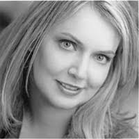 Deborah Bos's Instagram, Twitter & Facebook