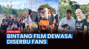 Seorang pria yang ingin berhubungan seks. Film Semi Korea Terbaru Stepmom Desire 2020 Bieunjoy Special Review Film Dewasaçš„youtubeè§†é¢'æ•ˆæžœåˆ†æžæŠ¥å'Š Noxinfluencer