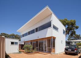 Breakfast nook0 keeping room0 kitchen island0 open floor plan1. Passive Erpingham House In Australia Is Affordable Light Filled And Easily Replicable