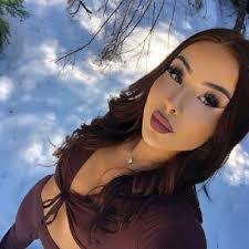 Emily Matlock's Instagram, Twitter & Facebook