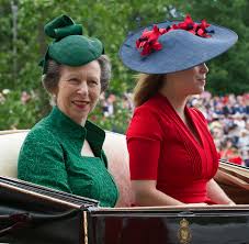 21 aprilie 1926 (95 de ani) city of westminster, anglia, regatul unit. PuÈ›ini È™tiu CÄƒ Regina Elisabeta Are De Fapt Patru Copii Cine Sunt È™i Cum AratÄƒ FraÈ›ii È™i Sora PrinÈ›ului Charles Antena 1