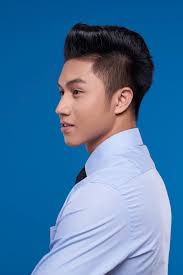 Nama gambar potongan rambut dan model rambut pria pendek rapi terkini yang disukai wanita korea terbaru di indonesia sesuai bentuk wajah anda. 20 Gaya Rambut Pompadour Terpopuler 2021 Wajib Cek
