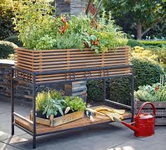 Hochbeet Aus Holz Fur Balkon Und Terrasse Hochbeet Hochbeet Bauen Garten Hochbeet