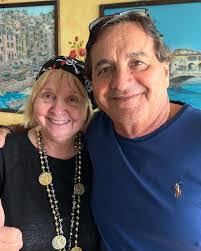 Sara Sandman's Instagram, Twitter & Facebook