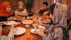 Rasulullah saw sendiri menjadikan momen ini sebagai wujud rasa. Bacaan Doa Berbuka Puasa Ramadhan Yang Benar Bahasa Arab Artinya Tirto Id